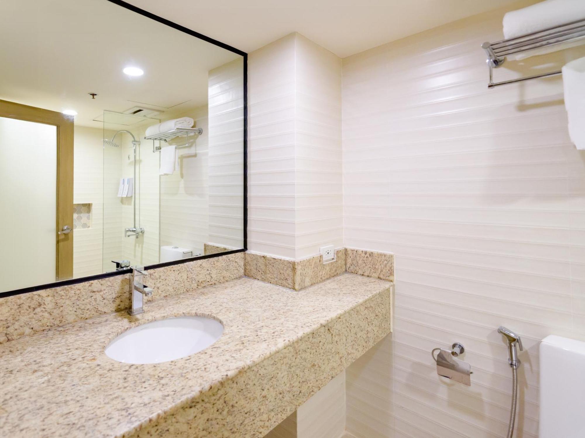 Surestay Plus By Best Western Cebu City Dış mekan fotoğraf