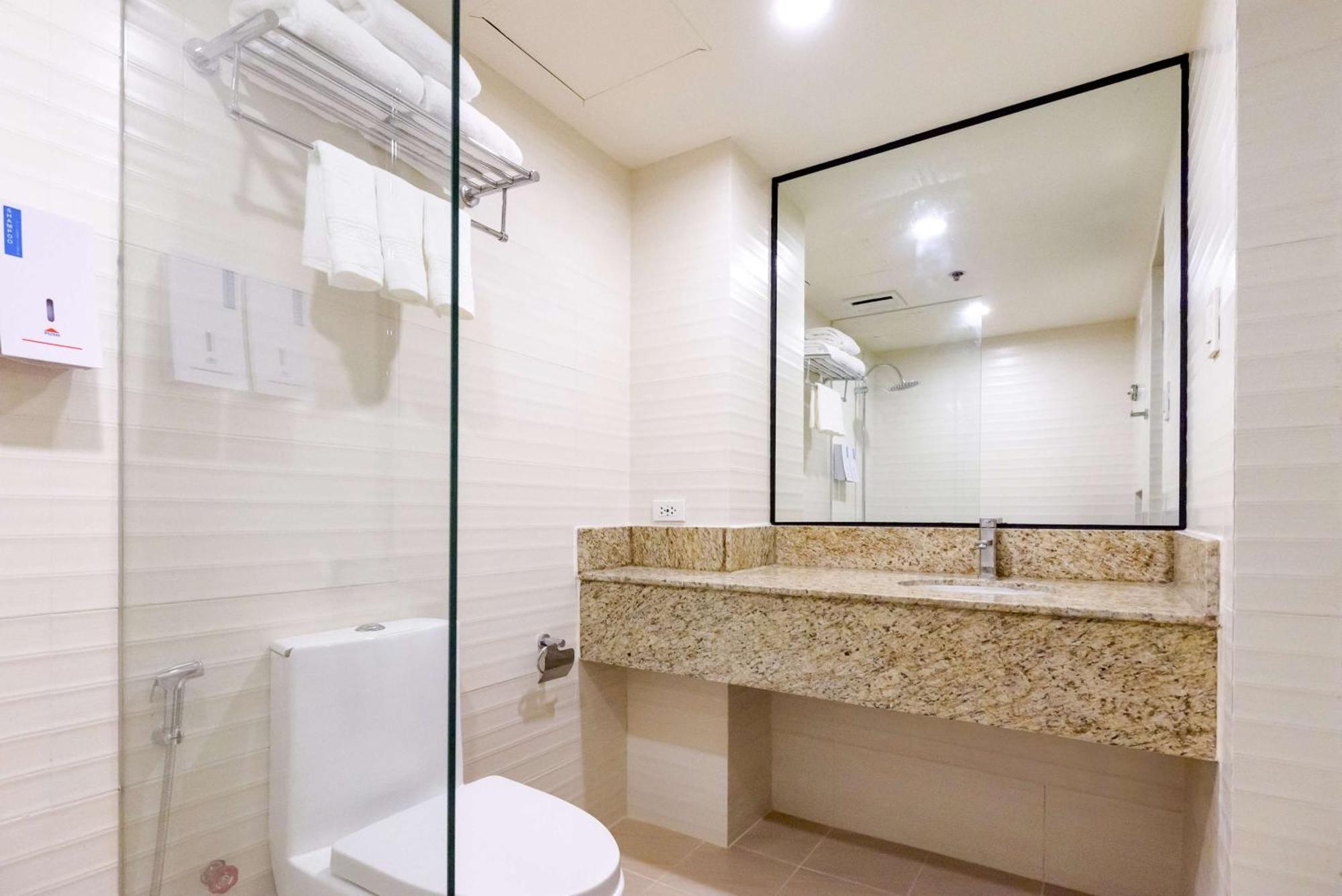 Surestay Plus By Best Western Cebu City Dış mekan fotoğraf